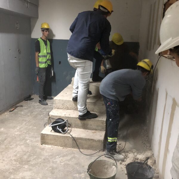 Demolición escalera