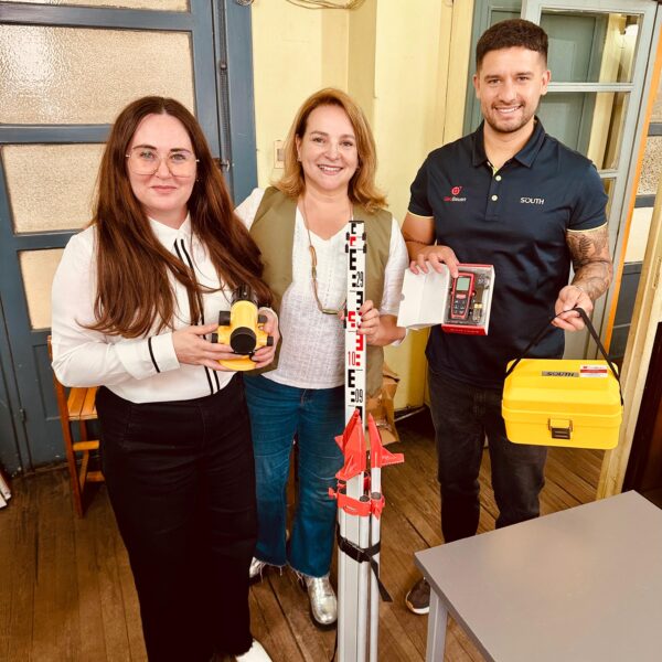 motion_photo_3708273987969178135