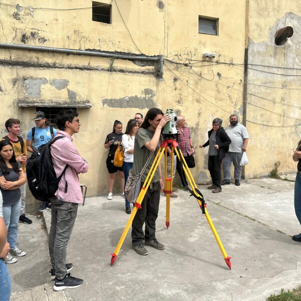 motion_photo_3970892214640183434